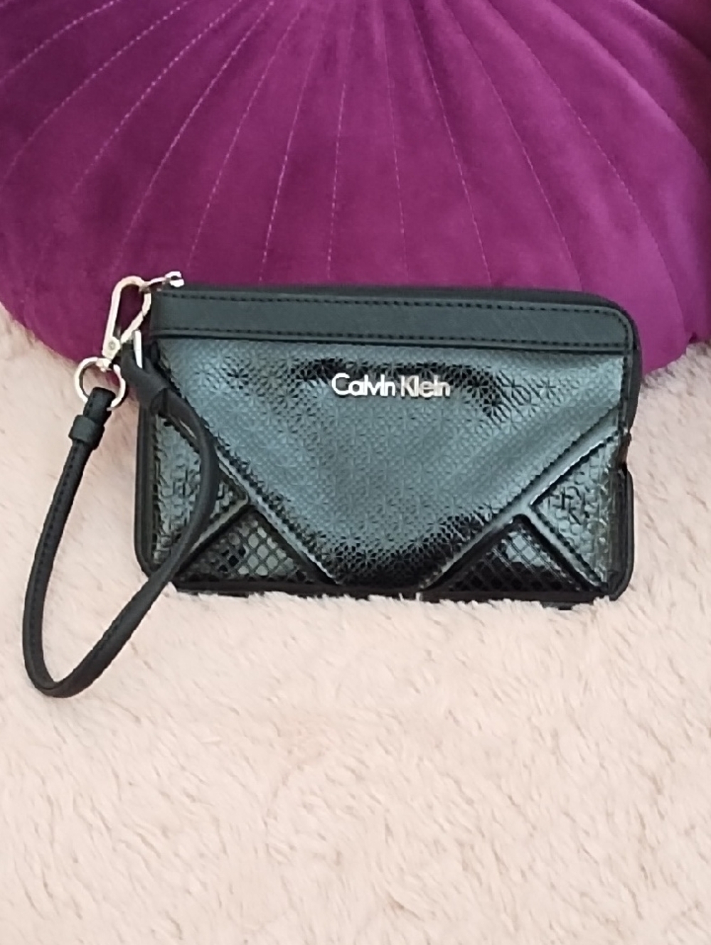 Calvin Klein Black Patent Wristlet Clutch